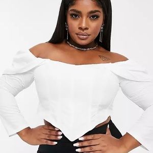 NWT Club London plus Bustier white size 24